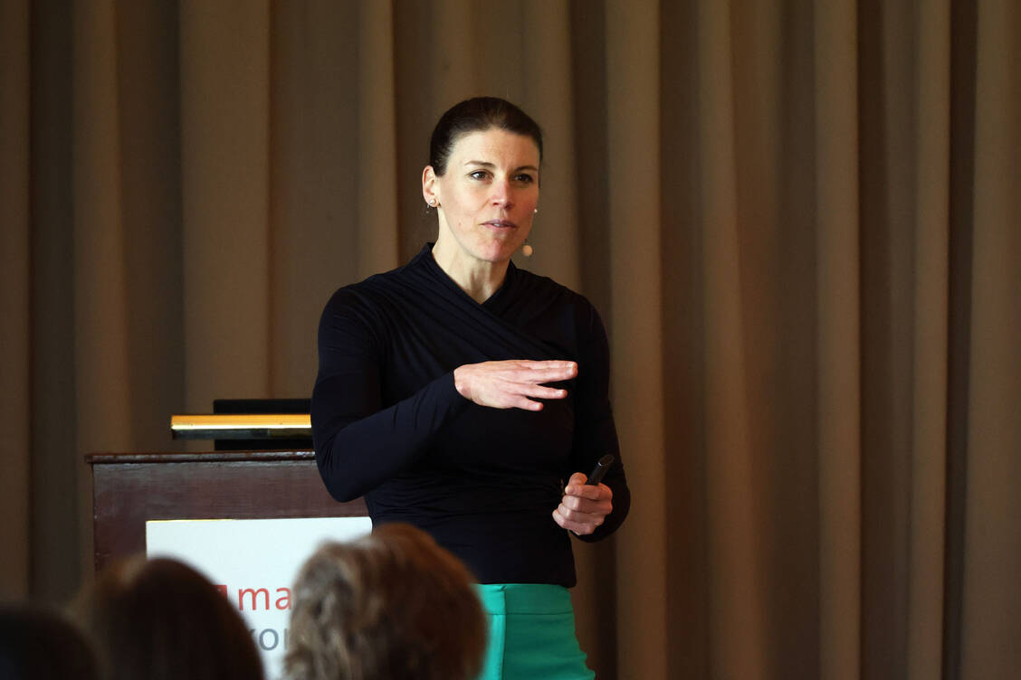Sie spricht aus Erfahrung: Ex-Radrennprofi Monika Sattler weiß, wie man Ziele erreicht – auch die scheinbar unmöglichen. / © PZ/ Alois Mueller