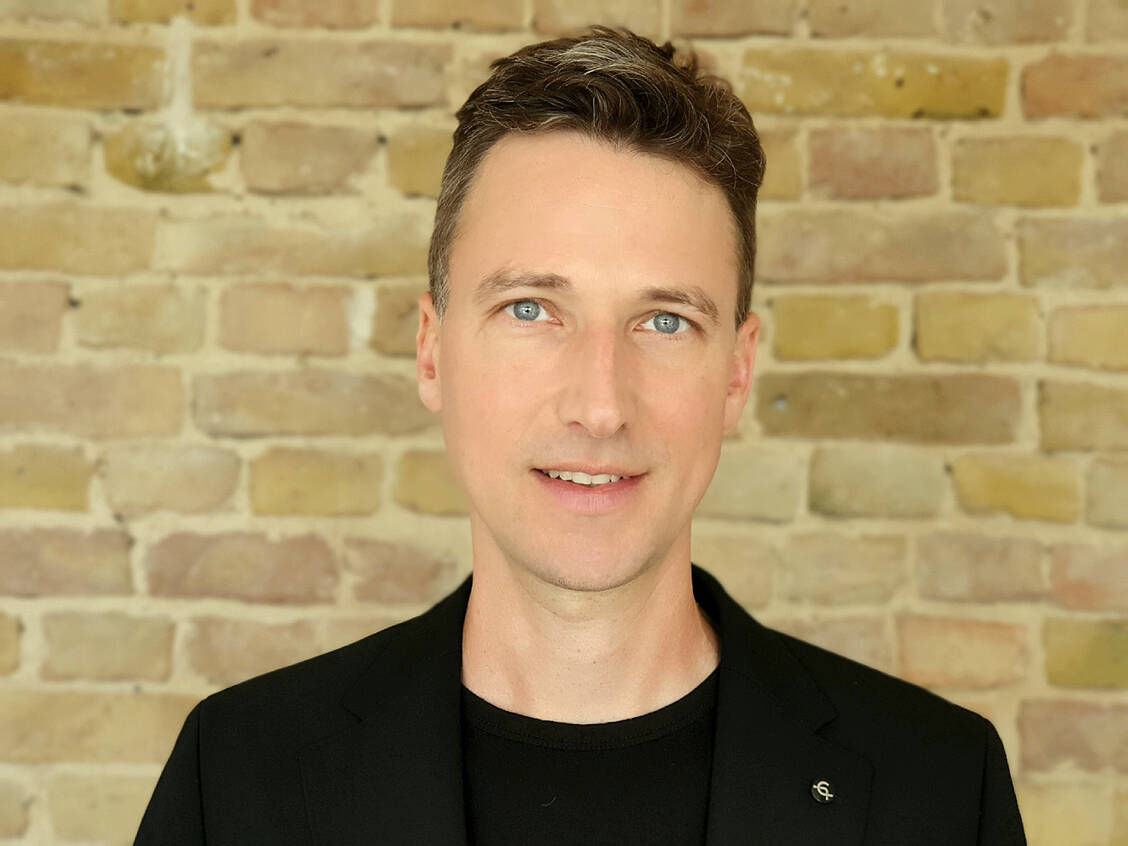 Alexander Müller ist studierter Politikwissenschaftler und hat jahrelange Erfahrung als Fachjournalist im Apothekenmarkt. / Foto: privat