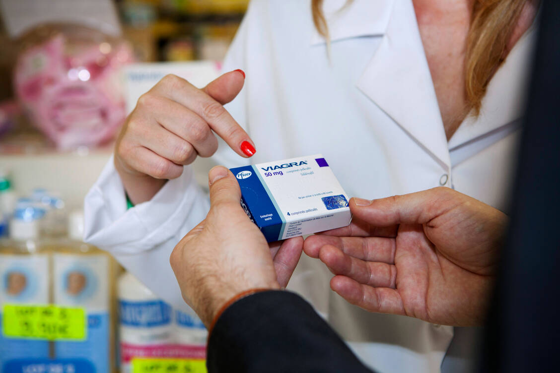 Erstmals erfolgte der OTC-Switch eines PDE-5-Hemmers 2014 in Neuseeland. In Deutschland sind Sildenafil und Co. weiter verschreibungspflichtig. / © Imago/BSIP
