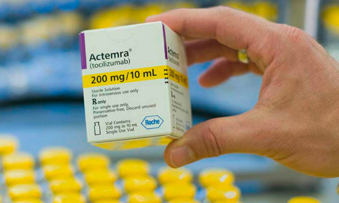 In den USA darf der IL-6-Inhibitor Tocilizumab zur Covid-19-Behandlung hospitalisierter Erwachsener und Kinder ab zwei Jahren eingesetzt werden. / Foto: Roche