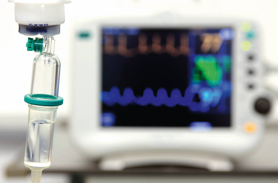 Engpässen vorbeugen: Kliniken sollen besonders wichtige Arzneimittel künftig in noch größeren Mengen vorhalten.  / Foto: Fotolia/Firma V