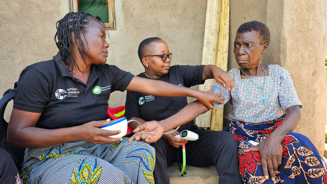 Laut dem Gesundheitshilfswerk »action medeor« sind vor allem die Preise für lebenswichtige Basismedikamente, die in der humanitären Hilfe benötigt werden, deutlich gestiegen. / © action medeor