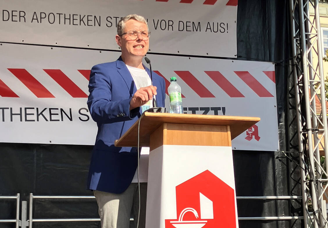 Robert-Martin Montag, FDP-Generalsekretär im Thüringer Landtag, attestierte Bundesgesundheitsminister Karl Lauterbach mangelnden Praxisbezug. / Foto: PZ/Dölger