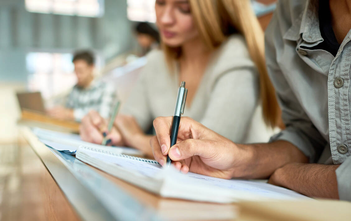 Eine pharmazeutische Fakultät in Ostwestfalen-Lippe: »Apotheker und Pharmazeuten sind Hidden Champions«, findet die Junge Union Lippe. / Foto: Fotolia/eventyfour