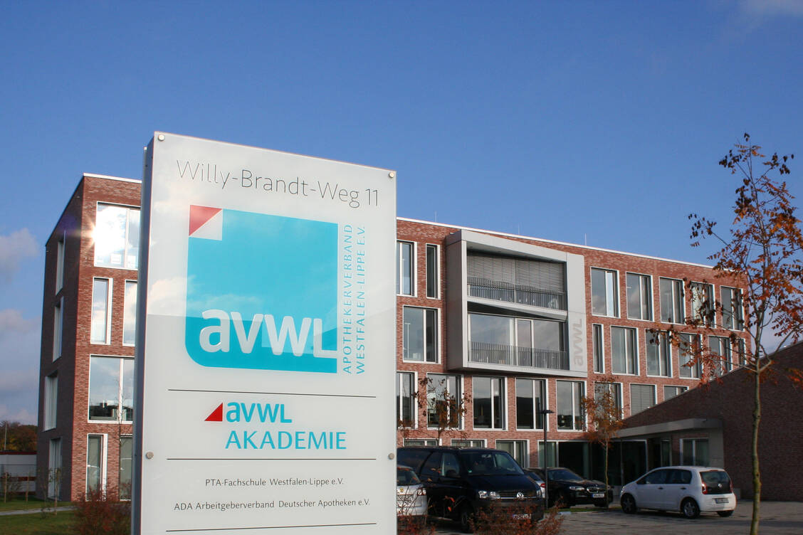 Der Leiter des Geschäftsbereichs Recht, Christian Sedlmeier, leitet das Büro des AVWL bis die Nachfolge geregelt ist.  / Foto: PZ/Daniela Hüttemann