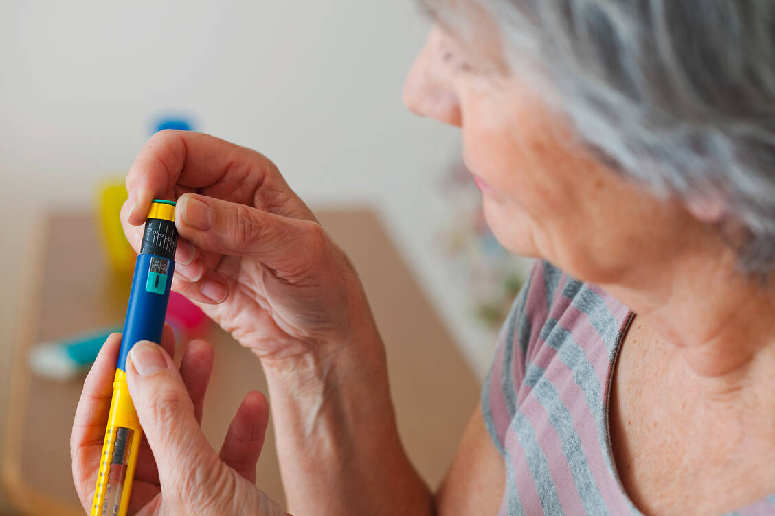 Die Diabetologen sehen jetzt vermehrt Patienten mit höheren HbA1C- und nicht normnahen Blutzucker-Werten. / Foto: Adobe Stock/RFBSIP