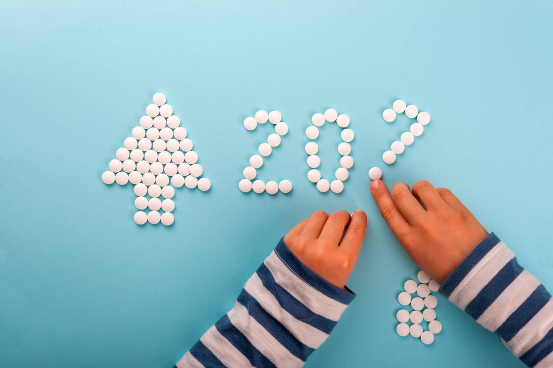 Mehr als 200 neue Wirkstoffe werden es wohl nicht pro Jahrgang, doch die 2020er-Jahre haben stark angefangen und die Prognose ist gut. / Foto: Getty Images/EyeEm/Serguei Levykin