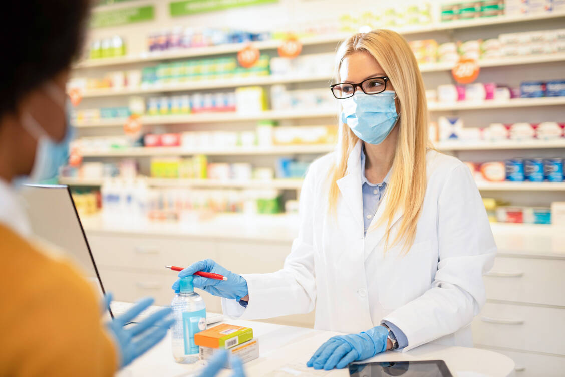 Auch in Coronazeiten ist eine qualitätsgesicherte und evidenzbasierte Beratung möglich. Der Beratungsablauf sollte aber modifiziert werden. / Foto: Getty Images/DjelicS
