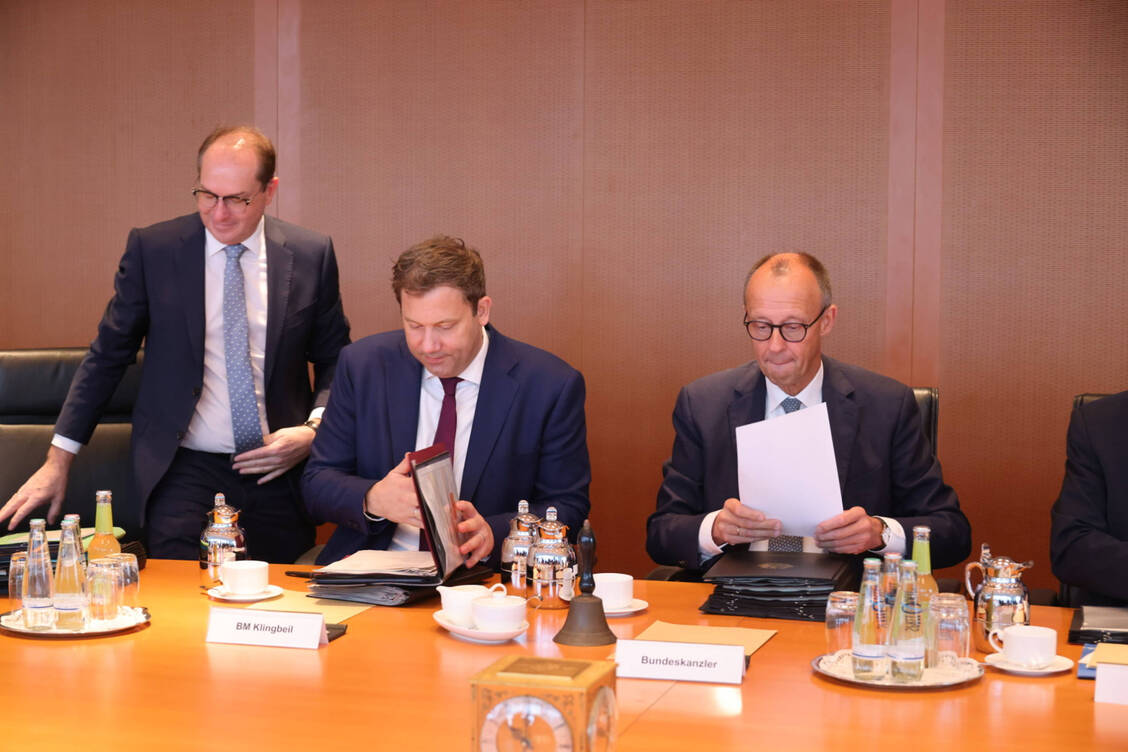 Das Bundeskanzleramt hatte Klingbeils Entwurf zur Einführung einer Steuer auf zuckerhaltige Getränke vorerst gestoppt. / © Imago/Frank Ossenbrink
