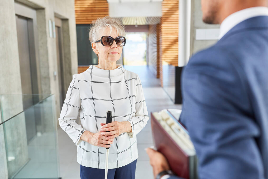 Ziel jeglicher Glaukomtherapie ist es, eine Erblindung zu vermeiden. / Foto: Adobe Stock/Robert Kneschke