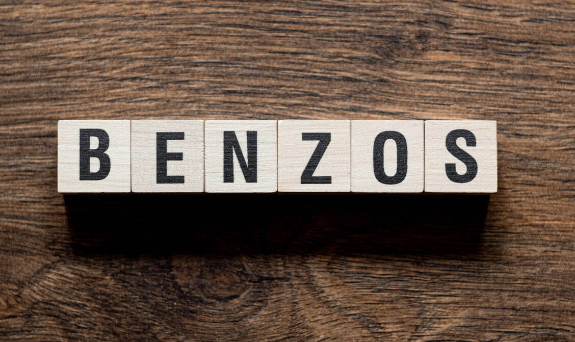 Viele Tumorpatienten erhalten auch ein Benzodiazepin, um etwa Angst und Schlaflosigkeit zu behandeln, die aus der Krebserkrankung resultieren. / Foto: Adobe Stock/ SergioVas