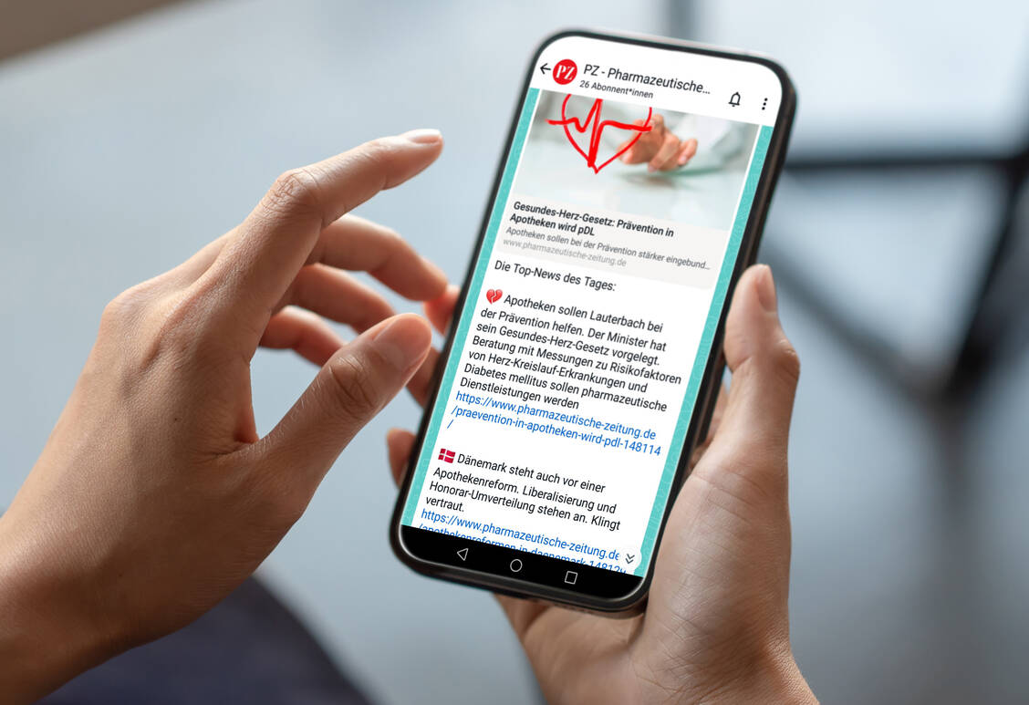 Sie können jetzt die PZ auf ihrem neuen WhatsApp Kanal abonnieren. / Foto: Adobe Stock/amnaj