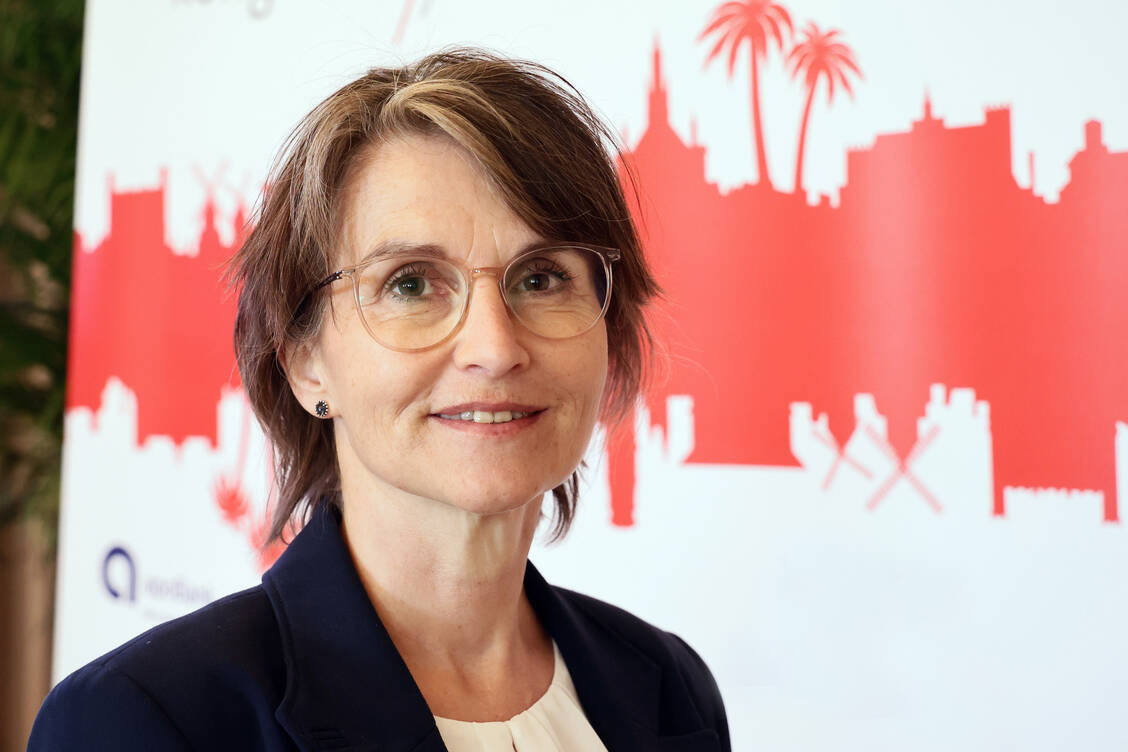 Rechtsexpertin Minou Hansen von der Apothekengewerkschaft Adexa sieht Tarifbindung als ein klares Plus bei der Mitarbeitersuche. / Foto: PZ/Alois Müller