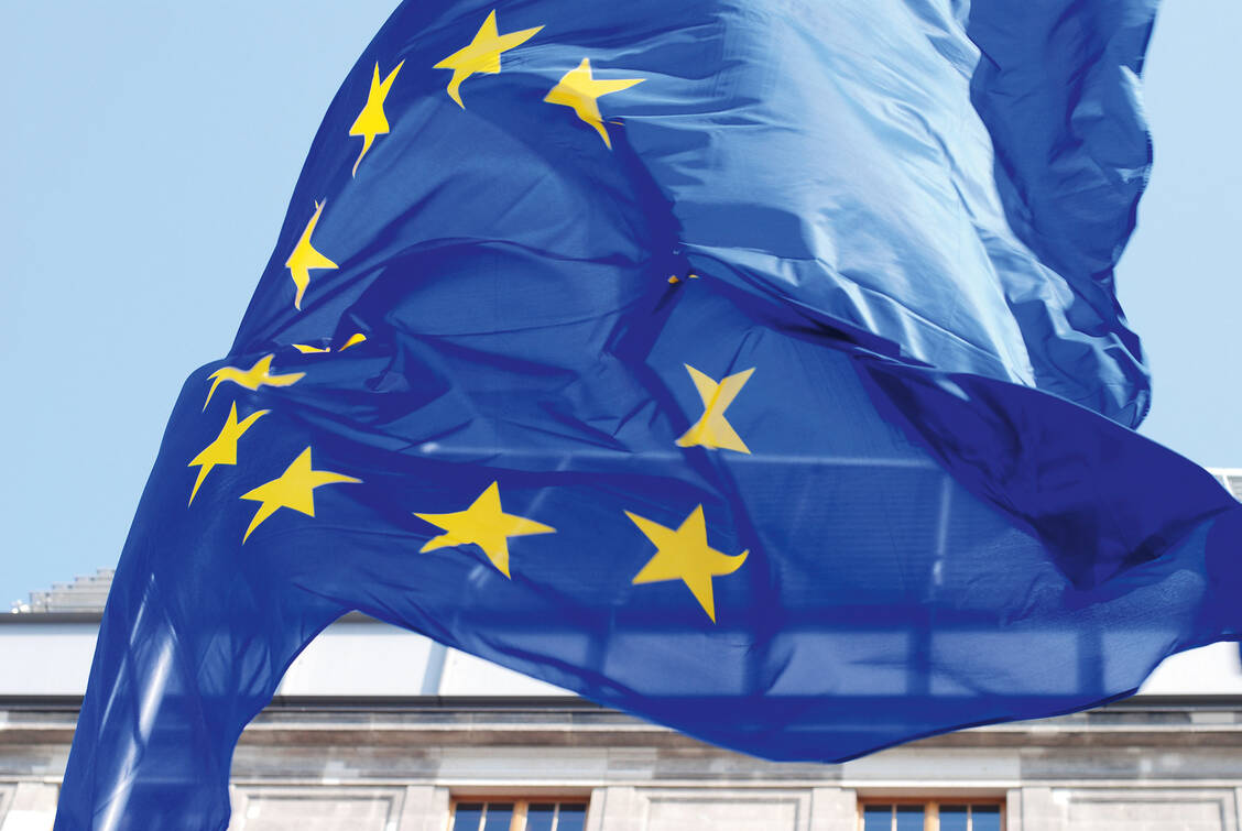 Vom 1. Juli bis zum 31. Dezember diesen Jahres leitet Deutschland die Arbeit des Europäischen Rates und kann so auch eigene Akzente setzen. / Foto: Fotolia/moonrun