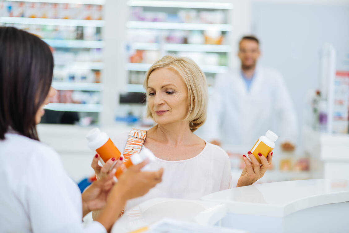 Sanitätshaus, Cannabis oder Eigenmarken: Manche Apotheker setzen neben der klassischen Offizin auf zusätzliche Geschäftsfelder. / © Adobe Stock/zinkevych
