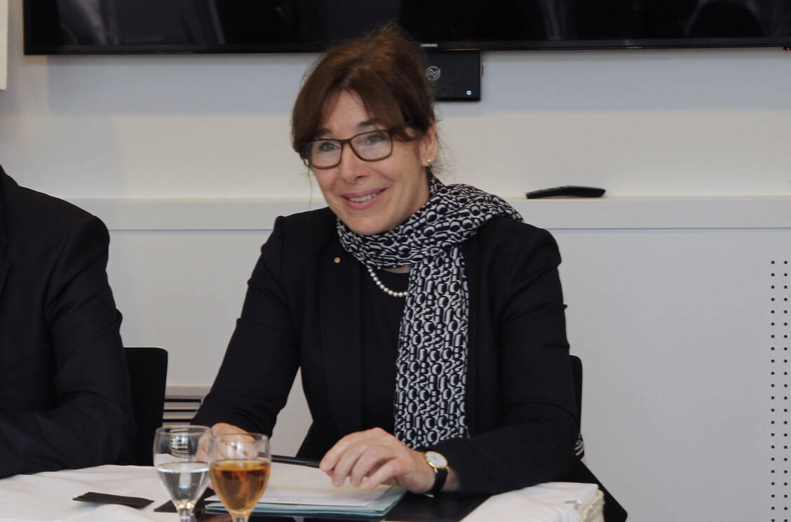 Gabriele Overwiening ist überzeugt, dass der Mix aus Jung und Alt den Berufsstand voranbringen wird.  / Foto: AKWL