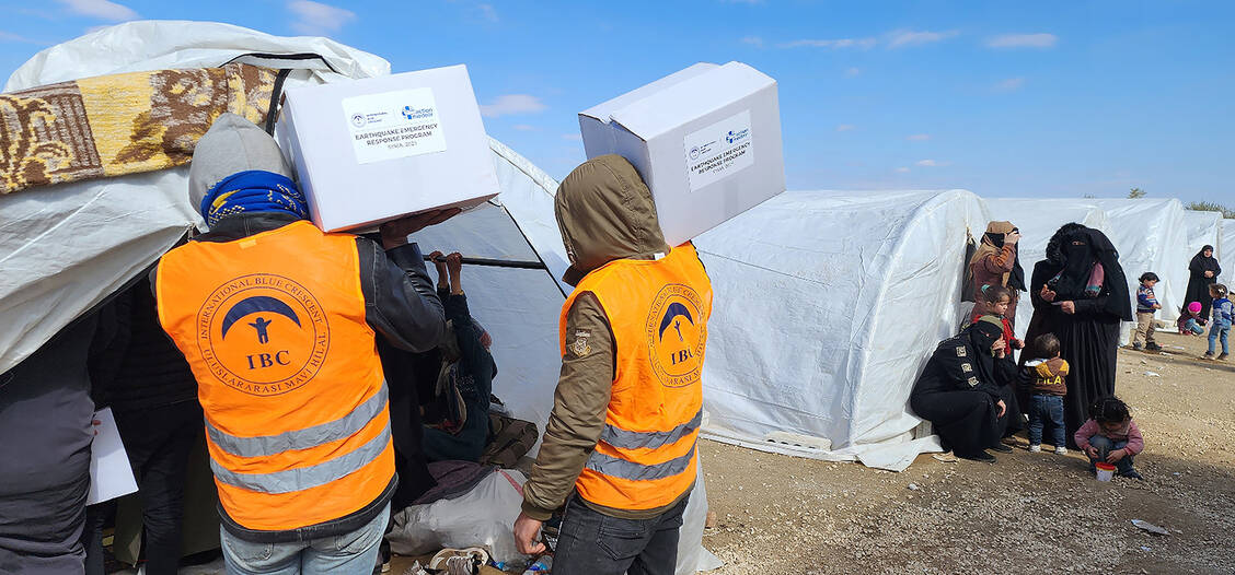 Immer noch leben tausende Menschen in der Erdbebenregion an der türkisch-syrischen Grenze in Notunterkünften. / Foto: Action medeor