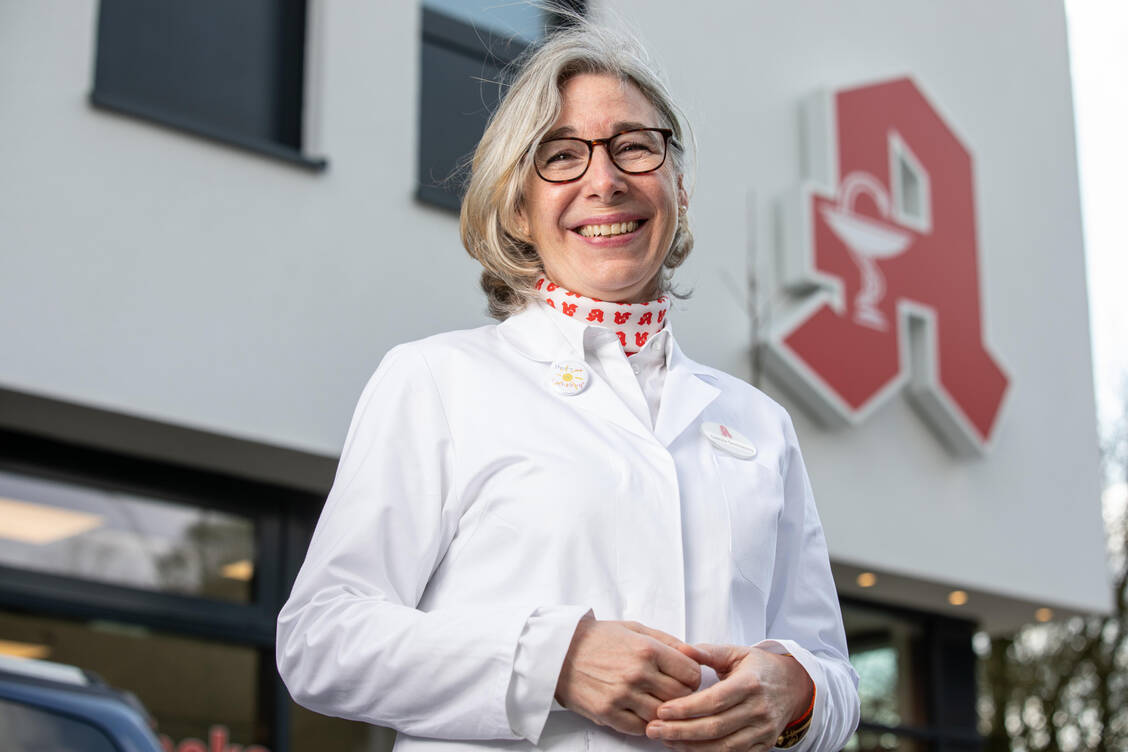 »Gerade beim jährlichen Grippeschutz sind zusätzliche Angebote dringend erforderlich, da die Impfquote trotz aller Angebote und Kampagnen viel zu niedrig ist«, sagt ABDA-Präsidentin Gabriele Regina Overwiening. / Foto: AKWL
