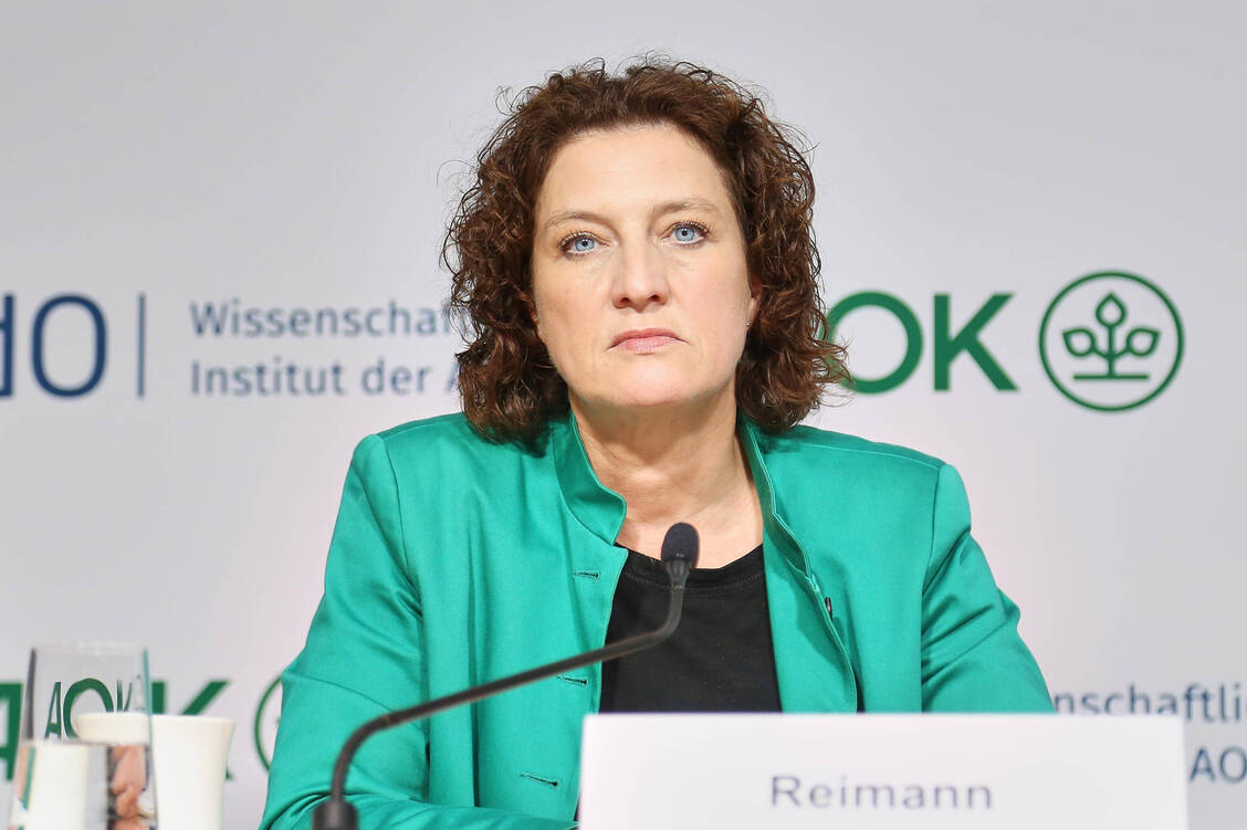 Die Vorstandsvorsitzende des AOK-Bundesverbandes, Carola Reimann, unterstützt Maßnahmen zur Begrenzung des Ausgabenwachstums der Heilmittelversorgung. / © Imago Images/dts Nachrichtenagentur