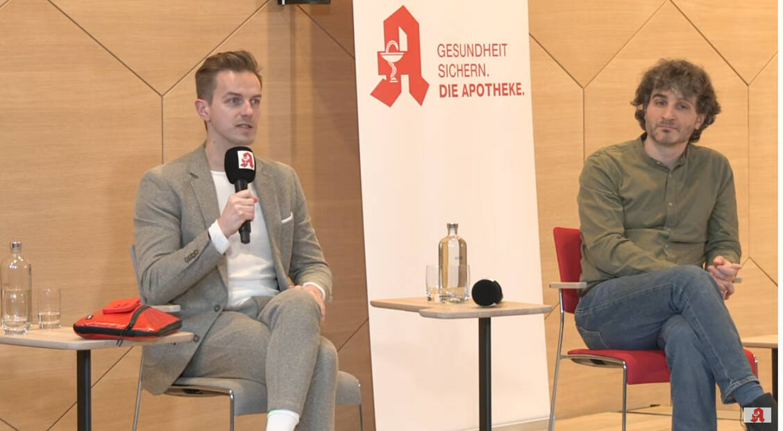 Die ABDA hat zu einer politischen Diskussionsrunde zur Apothekenreform geladen. Mit dabei: Matthias Mieves (SPD), Mitglied im Gesundheitsausschuss des Bundestages, sowie Ates Gürpinar (Die Linke), ebenfalls Mitglied im Gesundheitsausschuss des Bundestages. / © Screenshot