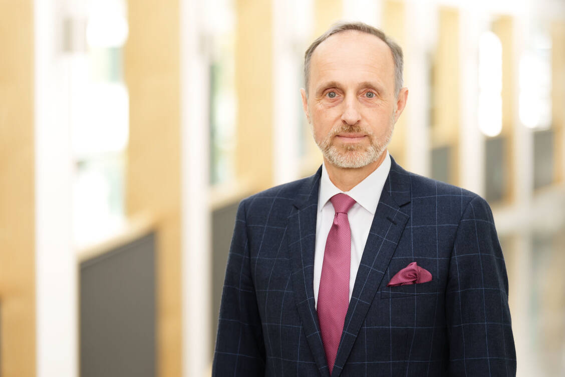 KBV-Vize Stephan Hofmeister warnt vor einer erheblichen Honorarumverteilungen zwischen den Ärzten aufgrund der geplanten Neuregelungen im GVSG. / Foto: axentis.de / Lopata