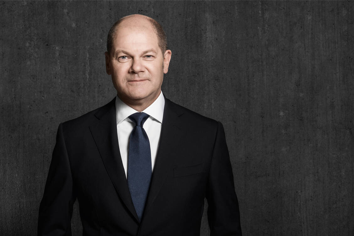 Der von Bundesfinanzminister Olaf Scholz (SPD) vorgelegte Entwurf des Bundeshaushalts 2020 musste sich heute im Bundestag der Kritik der Abgeordneten stellen. / Foto: SPD Hamburg/Sabrina Theissen