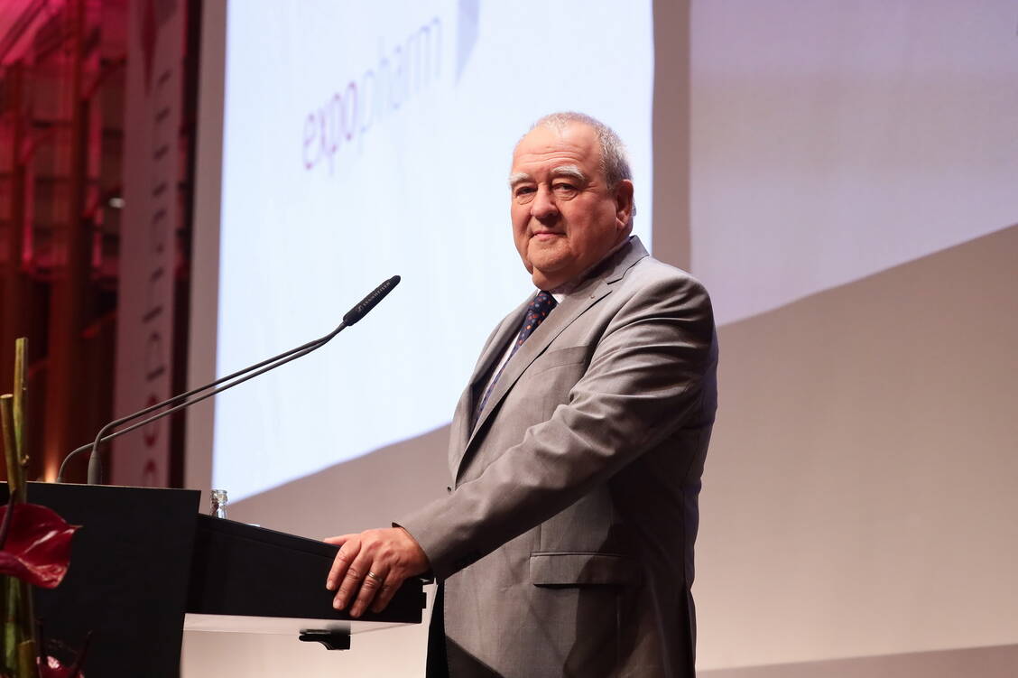 DAV-Chef Fritz Becker setzt auf das Potenzial des vorliegenden Entwurfs der Apothekenreform. An einigen Stellen gilt es seiner Meinung nach jedoch nachzubessern. / Foto: PZ/Alois Müller