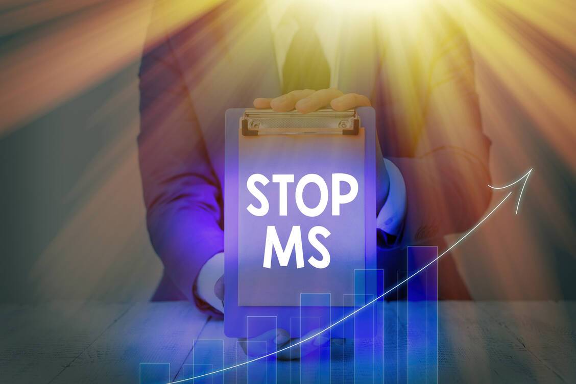 Die Multiple Sklerose sollte möglichst frühzeitig hocheffektiv behandelt werden, um den weiteren Krankheitsverlauf auszubremsen. / Foto: Adobe Stock/  Artur Szczybylo