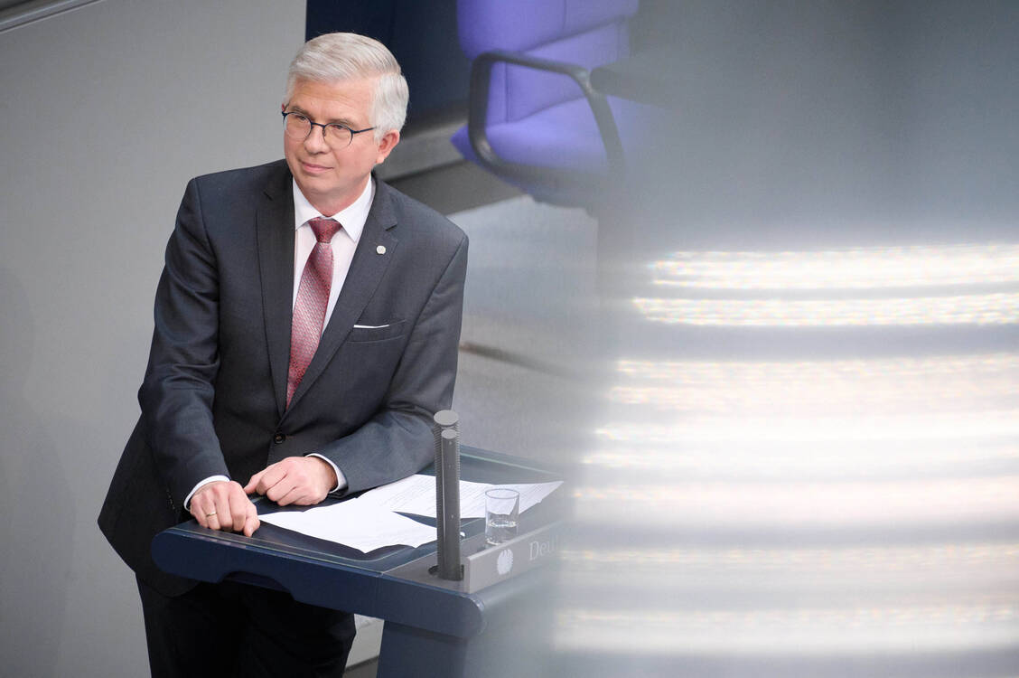 Andrew Ullmann, gesundheitspolitischer Sprecher der FDP im Bundestag, hält mit Blick auf die Inflation nicht viel von einer Absenkung des Apothekenhonorars. / Foto: Imago/Christian Spicker
