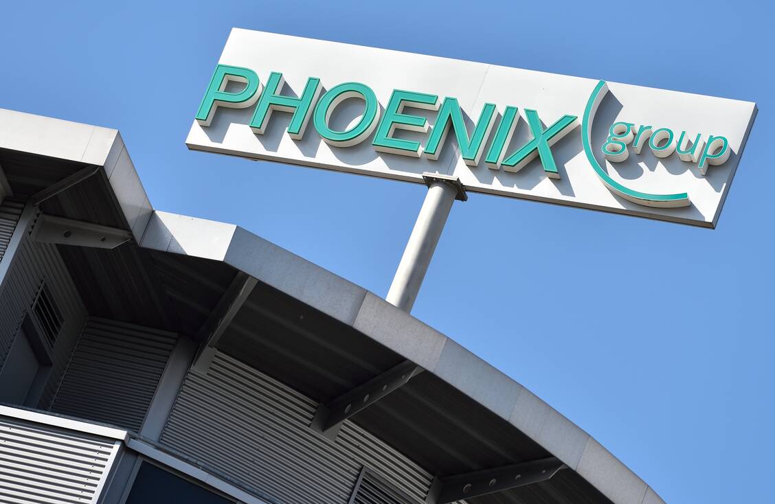 Das neue Portal von Phoenix soll den Arbeitsalltag in der Apotheke in vielen Bereichen erleichtern. Gleichzeitig ermöglicht es die Auswertung detaillierter Umsatzstatistiken. / Foto: dpa