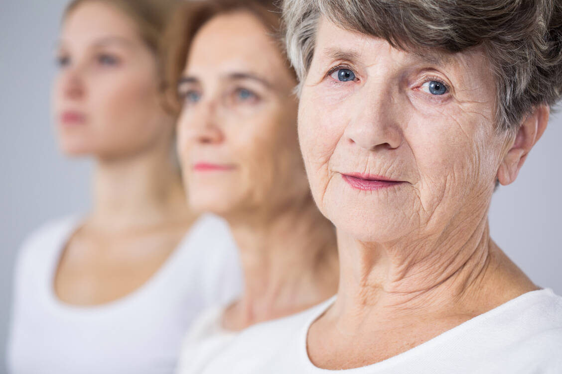 Das Hormon Estriol kann Estrogenmangel-bedingte Beschwerden vor und nach den Wechseljahren lindern. Es wird systemisch und oft topisch vaginal eingesetzt.   / Foto: Adobe Stock/Photographee.eu