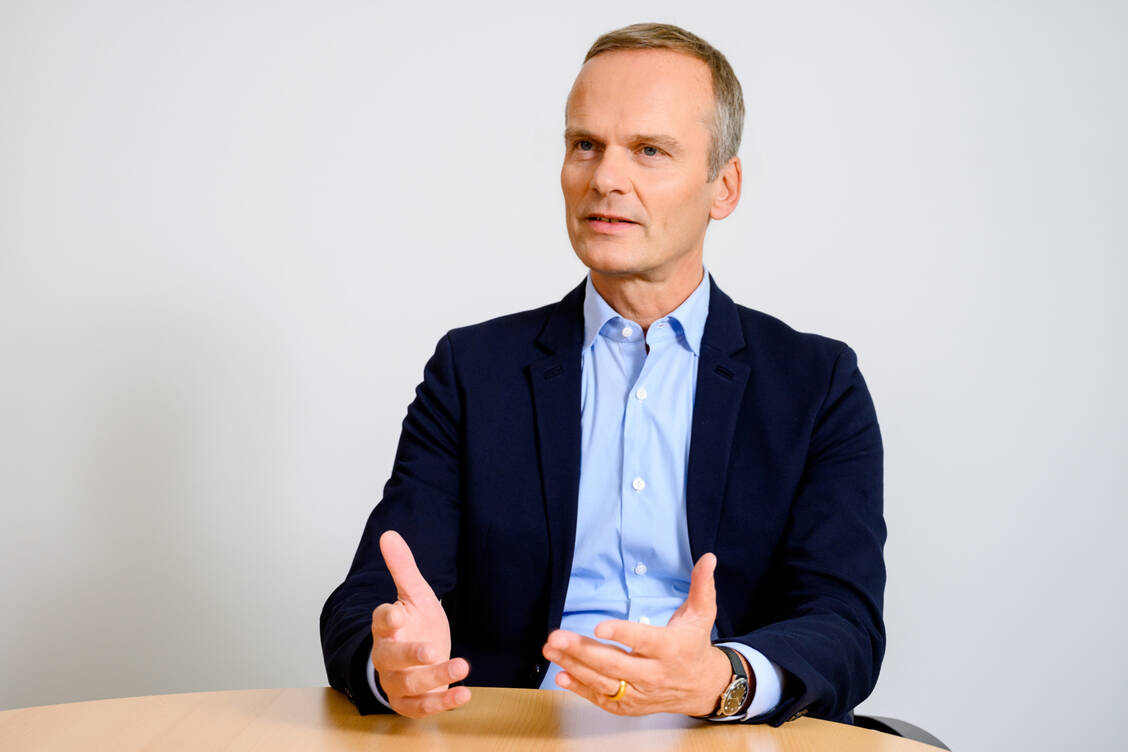 Ohne den Einsatz der Apotheken, »ihre Flexibilität und ihren Pragmatismus wären Engpässe oft noch spürbarer«, so Pro-Generika-Chef Bork Bretthauer. / © Pro Generika