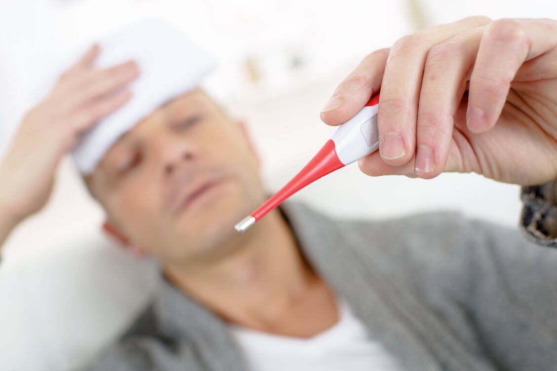 Grippeerkrankungen treten in diesem Winter bislang kaum auf. Erst 266 Erkrankungen wurden dem Robert-Koch-Institut gemeldet.  / Foto: Shutterstock/auremar