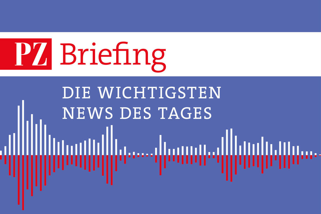 Das PZ Briefing bringt Ihnen die wichtigsten Nachrichten des Tages im Audioformat. / © PZ