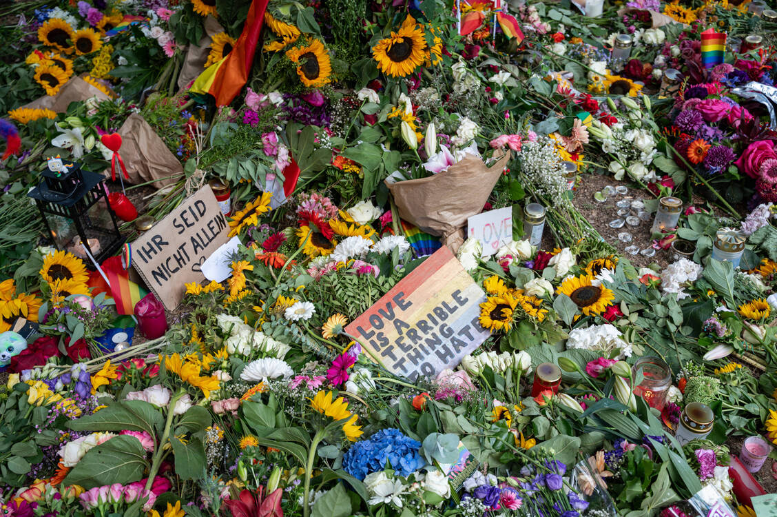 Der Berufsverband der Psychologinnen und Psychologen (BDP) fordert den Ausbau und eine nachhaltige Finanzierung psychosozialer Versorgungsstrukturen für Betroffene von Terror und schweren Gewalttaten. / © Imago Images/Olaf Schuelke