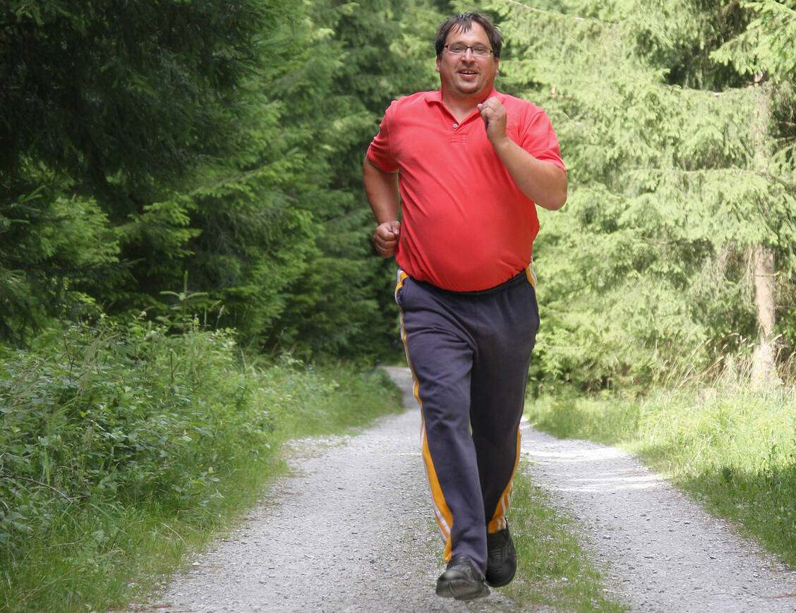 Die meisten Typ-2-Diabetiker sind adipös. Wer deutlich abnimmt, kann den Diabetes aber zurückdrängen. / Foto: Fotolia/mopsgrafik