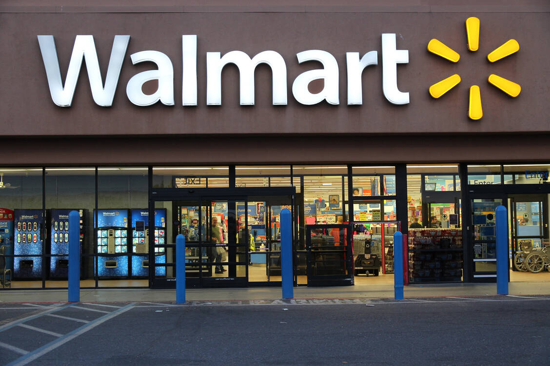 Der US-Konzern Walmart hat seinen angestellten Apothekerinnen und Apothekern laut eines Bericht von Reuters nahegelegt, ihre Stunden zu kürzen. / Foto: Adobe Stock/Tupungato