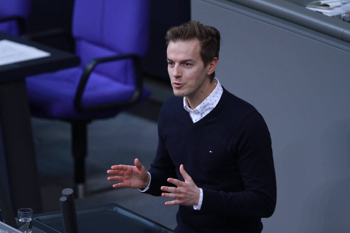 Der SPD-Bundestagsabgeordnete Matthias Mieves (SPD) ist auch Mitglied im Gesundheitsausschuss. / © IMAGO/dts Nachrichtenagentur