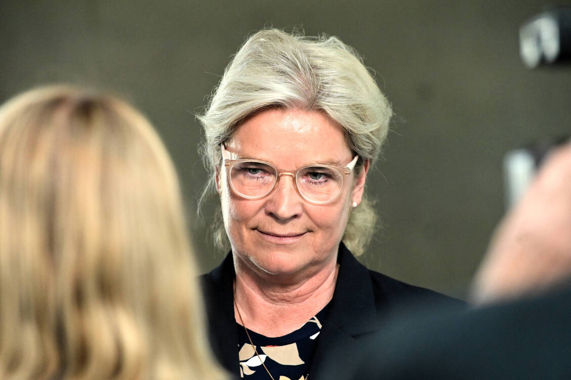 In einer öffentlichen Anhörung mit Sachverständigen wird der Gesundheitsausschuss am kommenden Mittwoch, dem 7. Oktober, die vorgesehenen Änderungen zu Zytostatika beraten. / © Imago/Klaus Martin Höfer