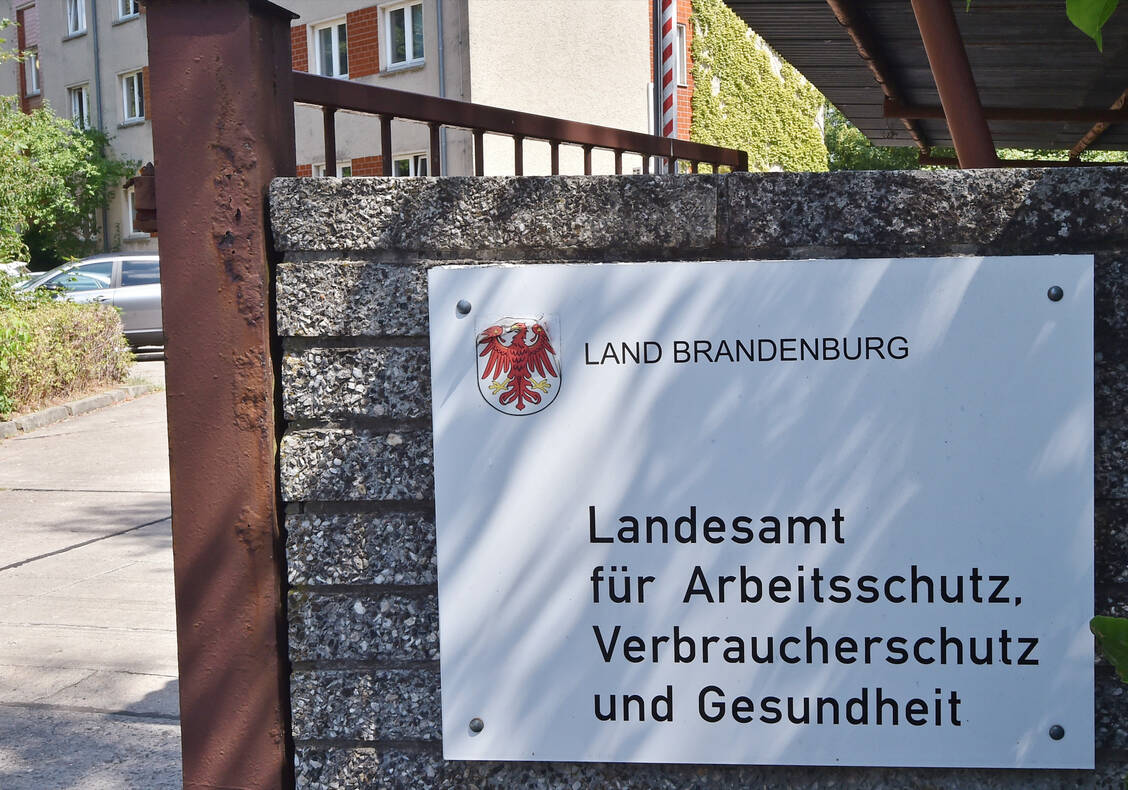 Das Landesamt für Arbeitsschutz, Verbraucherschutz und Gesundheit in Potsdam hatte Lunapharm die Erlaubnis für die Herstellung sowie für den Handel mit Arzneimitteln entzogen. / Foto: dpa/Bernd Settnik