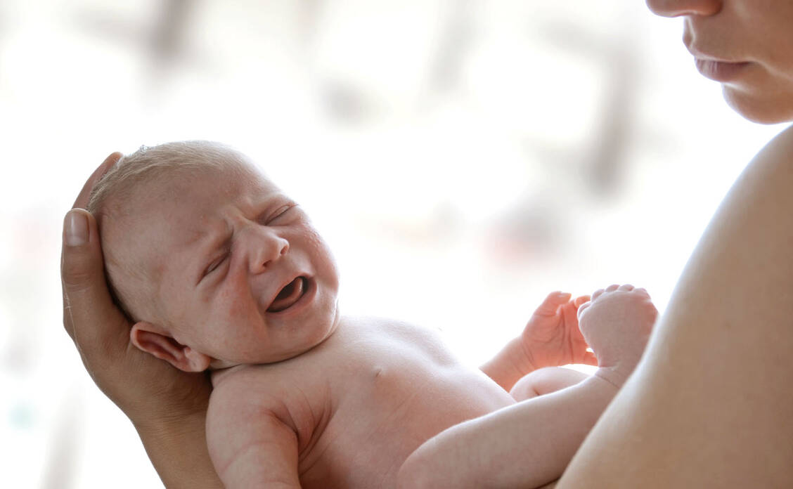 Per Online-Verzeichnis soll die Suche nach einer Hebamme in der Nähe des Wohnort der werdenden Mutter erleichtert werden. Das berichtet der »Münchner Merkur« auf Berufung des Bundesgesundheitsministeriums.  Foto: Fotolia/S.Kobold