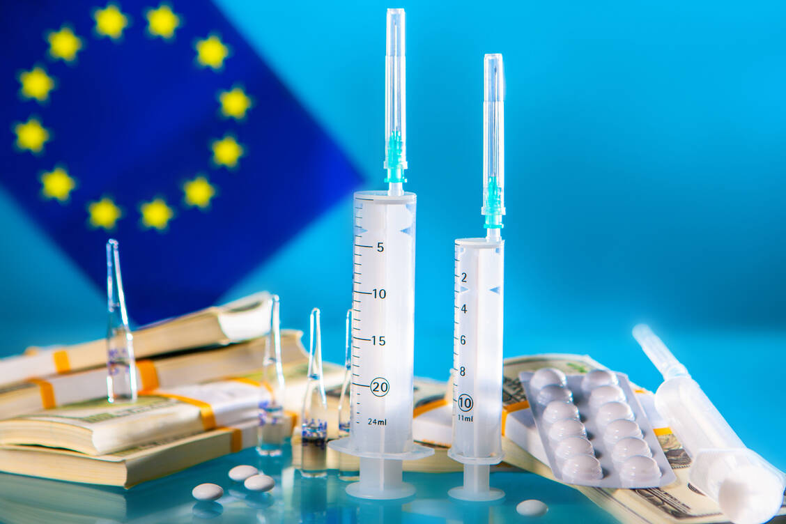 Die EU-Mitglieder müssen bei Medikamenten-  und Medizinproduktemangel in Zunft besser kommunizieren. Außerdem muss es nach Auffassung der PGEU dringend überall eine einheitliche Definition für Arzneimittel-Engpässe geben. / Foto: Adobe Stock/Grispb