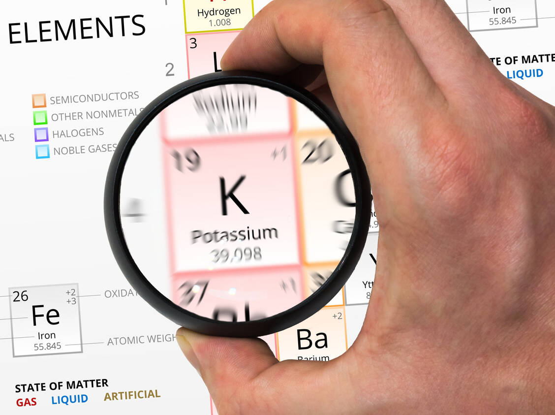 Unter einer Langzeitanwendung von Amilorid sollte regelmäßig der Kaliumspiegel überprüft werden.  / Foto: Adobe Stock/vchalup