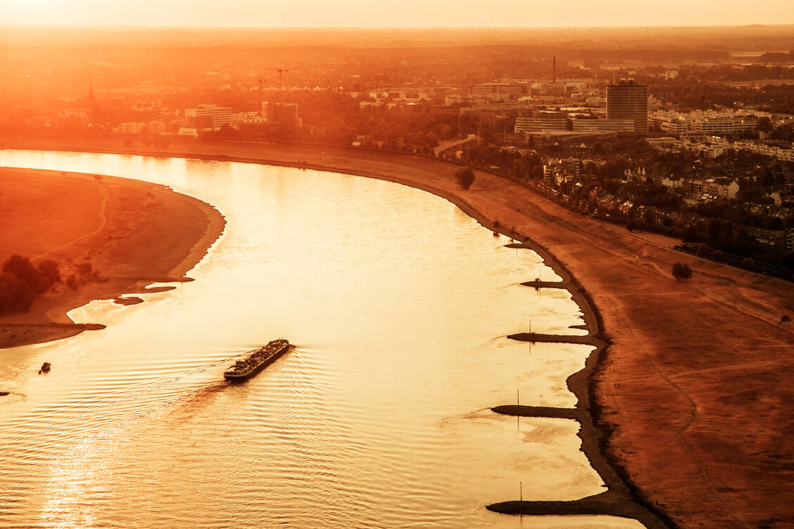 Im Zeitraum vom Anfang Mai vergangenen Jahres bis Anfang Mai dieses Jahres erlebte Deutschland 50 Tage, an denen die Höchsttemperatur jeweils 90 Prozent der durchschnittlich lokal gemessenen Temperaturen im Zeitraum von 1991 bis 2020 überstieg. / © Getty Images/Dhwee