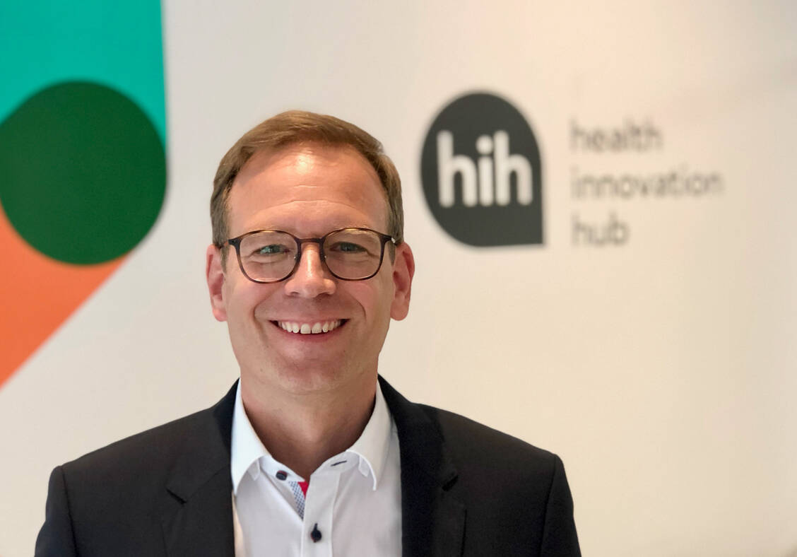 Apotheker Ralf König will seine Arbeit in der Politik intensivieren und trennt sich von zwei Easy-Apotheken. / Foto: Health Innovation Hub