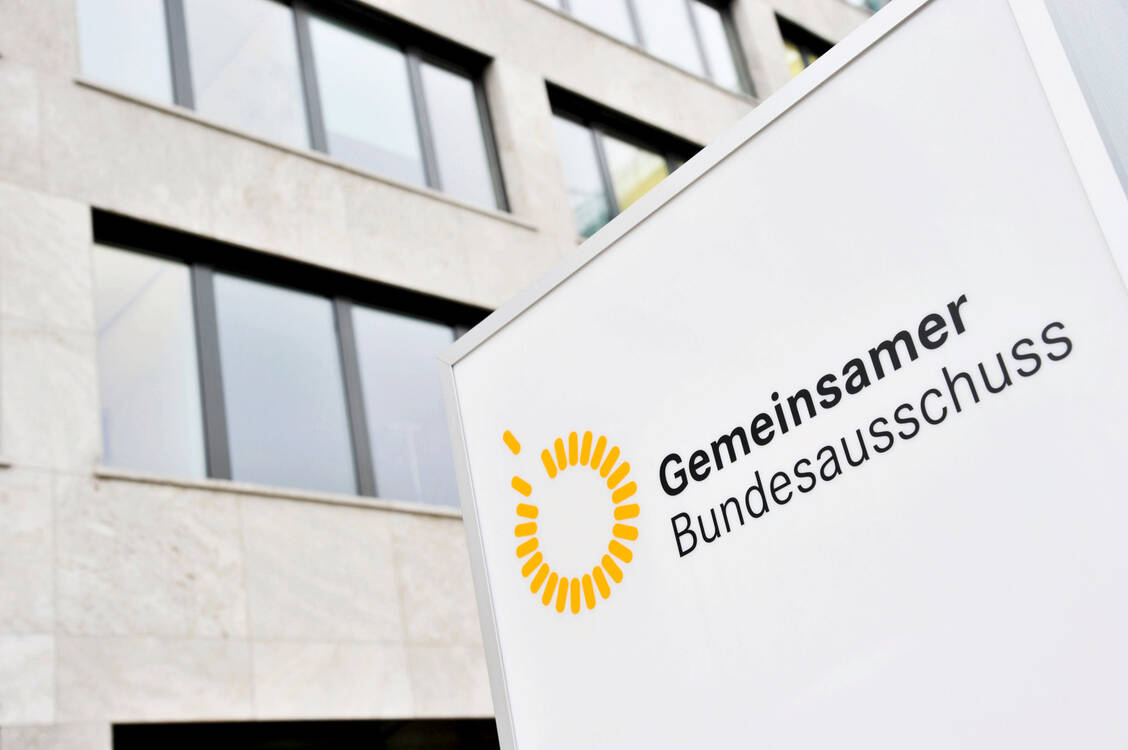 Der G-BA hat eine Eingrenzung der Gruppen mit Risiken für schwere und tödliche Verläufe erstellt und am gestrigen Dienstag beschlossen. / Foto: G-BA / axentis.de / Lopata