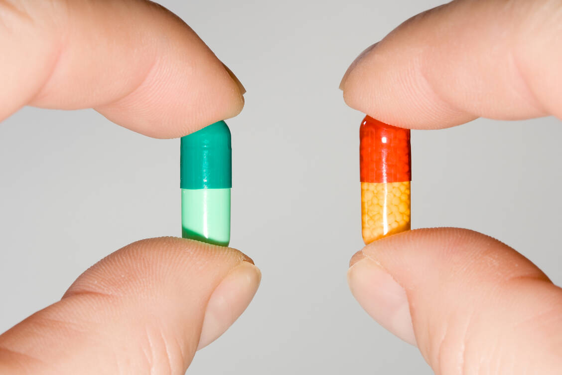 Welchen Nutzen neue Therapien für Patienten haben, soll nun verstärkt auf europäischer Ebene bewertet werden. Den Weg dafür ebnet die sogenannte EU-HTA-Verordnung.  / Foto: Shutterstock/Les Scholz