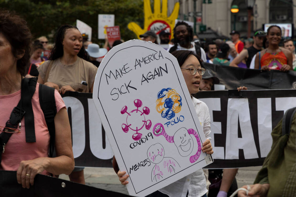 Protest gegen die Trumpsche Gesundheitspolitik bei einer Demonstration fvergangenen Sommer in New York. / © Imago/Zuma Press Wire