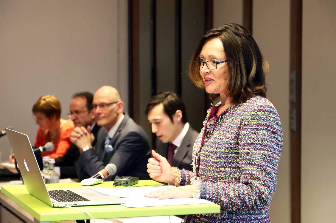 Heidrun Hoch (r.) ärgerte sich über Bundesgesundheitsminister Jens Spahn. / Foto: PZ/Alois Mueller