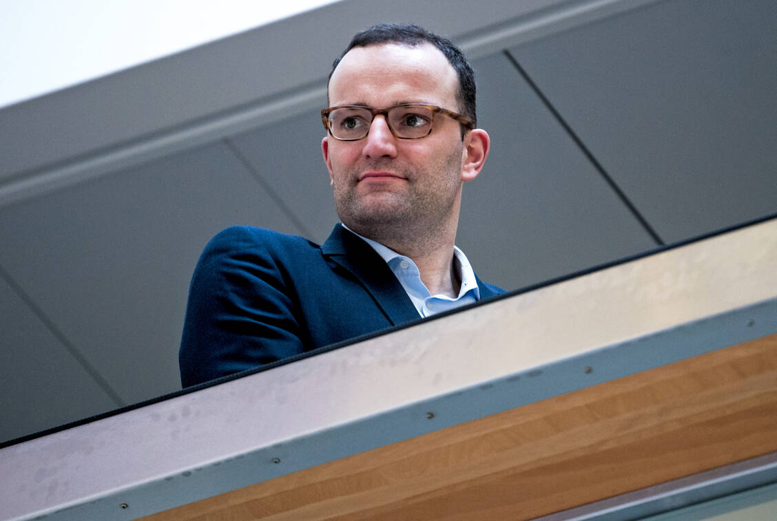 »Wir wollen Corona-Infizierte künftig schneller finden, testen und versorgen können« sagte Gesundheitsminister Jens Spahn (CDU).  / Foto: dpa